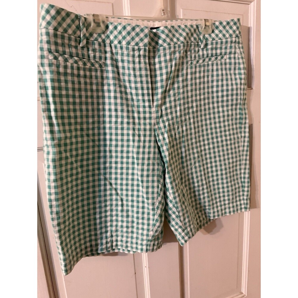 Lands End Mid Rise Turquoise Bermuda Shorts Size 14